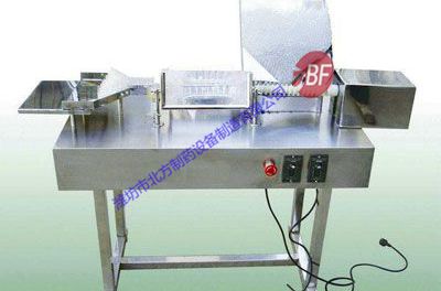 点击查看详细信息<br>标题：口服液灯检机HDDJ-1 阅读次数：6199